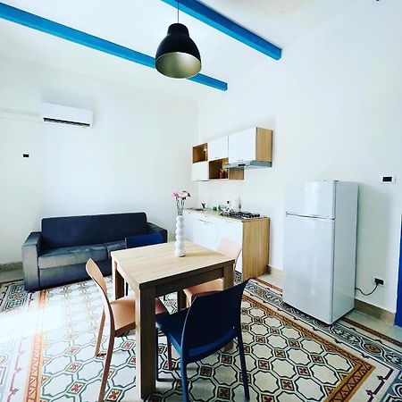 Oltremare Apartments Santa Flavia Dış mekan fotoğraf