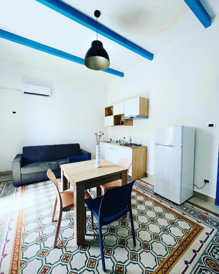 Oltremare Apartments Santa Flavia Dış mekan fotoğraf